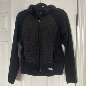 The north face jacket size medium